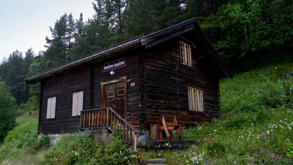 Leiarvisir fyrir islenska auglysendur um a finna og vinna me Filippseyjum Bilibili-stil-influencerum; taktik, verkfri og ahttumat.