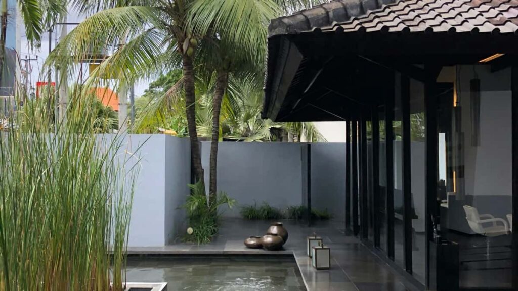 Hagnyt leiarvisi fyrir islenska skapara: hvernig na til franskra vorumerkja a Xiaohongshu til a bua til vorumerkjatengdar kennslur.