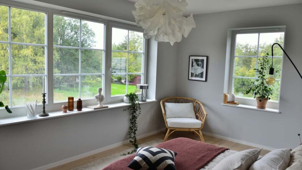 Leiarvisi fyrir islenska auglysendur: hvernig finna og vinna me estneskum Spotify-creators til a smyrja voruskilabo inn i streymd viburi.