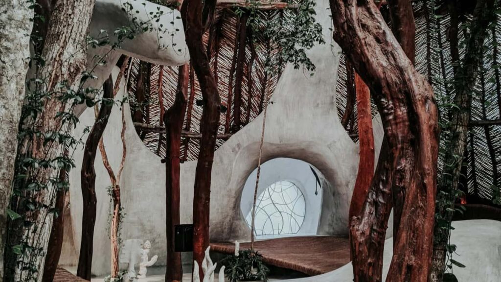 Leiarvisir fyrir islenska skaparana: hvernig a a na sambandi vi vorumerki i Myanmar a Line og semja um flat-fee samninga a skiljanlegan hatt.