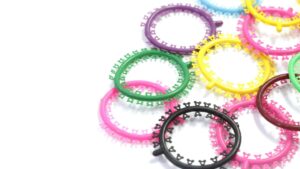 Leiarvisir fyrir islenska auglysendur: hvernig uppgotva, velja og taka saman vi tekkneska KakaoTalk creators til a kynna nyjar btiefnalinur a rettan, traustan og ahrifarikan hatt.